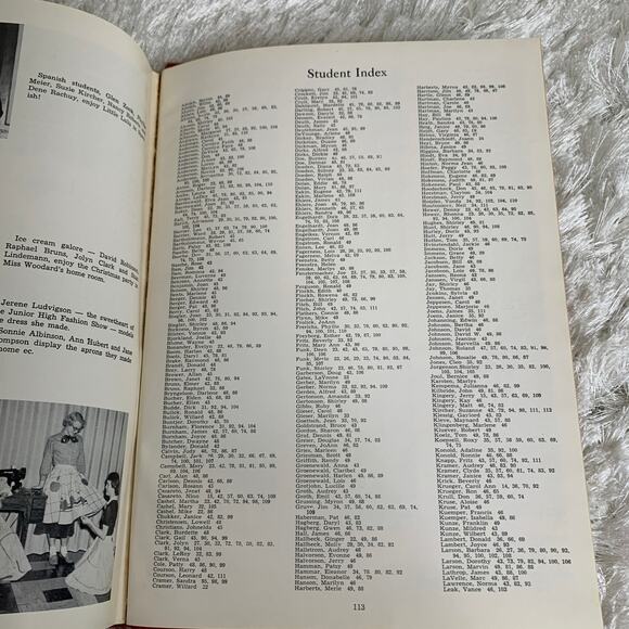 Worthington Mn Trojans 1952 Year Book Red Fabric BW Photos Signed - Picture 2 of 5